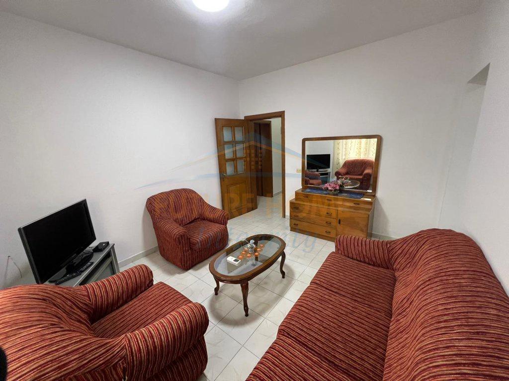 0694792477-qera-apartament-11-rruga-e-elbasanit-1