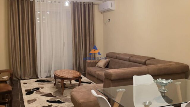 jepet-me-qera-apartament-213-ballkone-misto-mame-50-000
