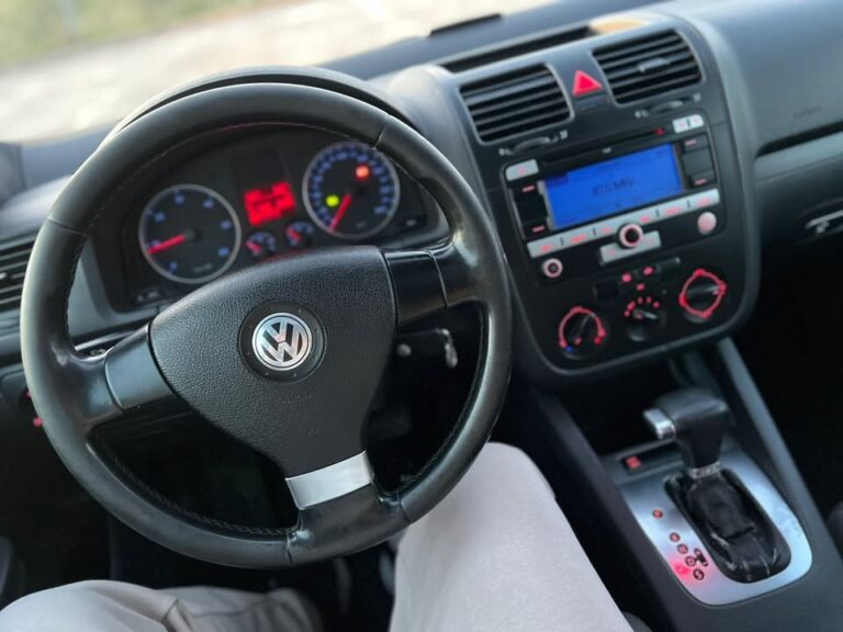 Golf 5 1.9 Nafte Automatike 2008