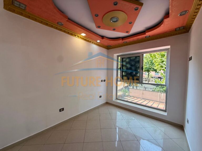 Shitet, Apartament 2+1, Rruga e Durrësit