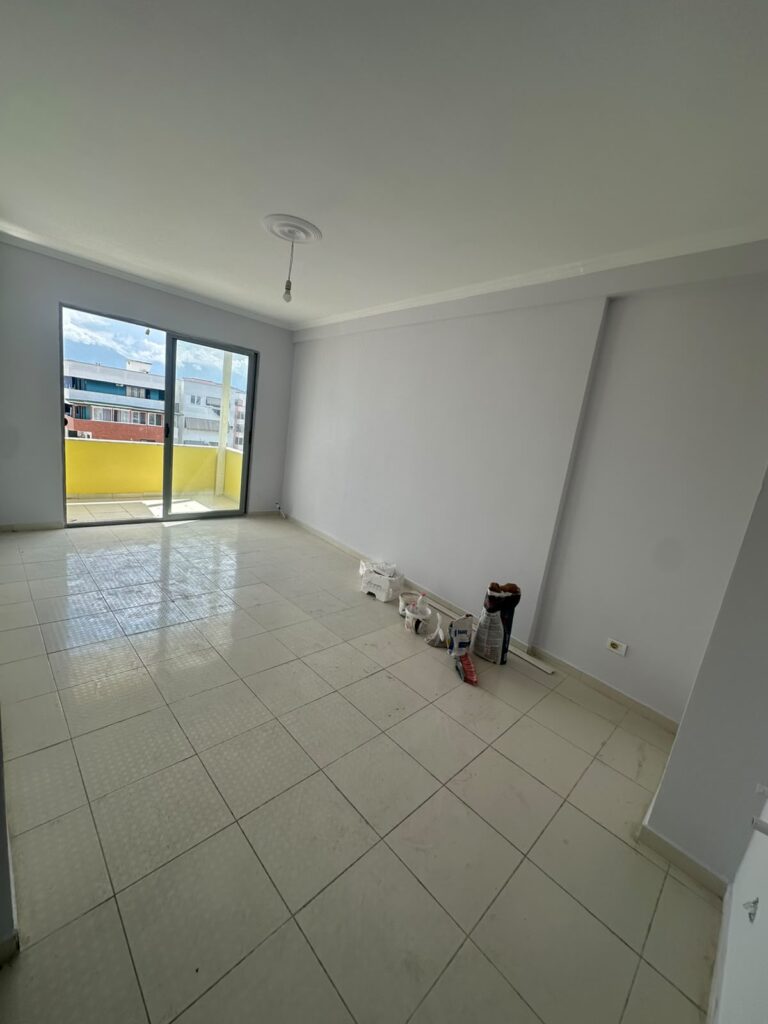Apartament ne shitje Yzberisht 1+1