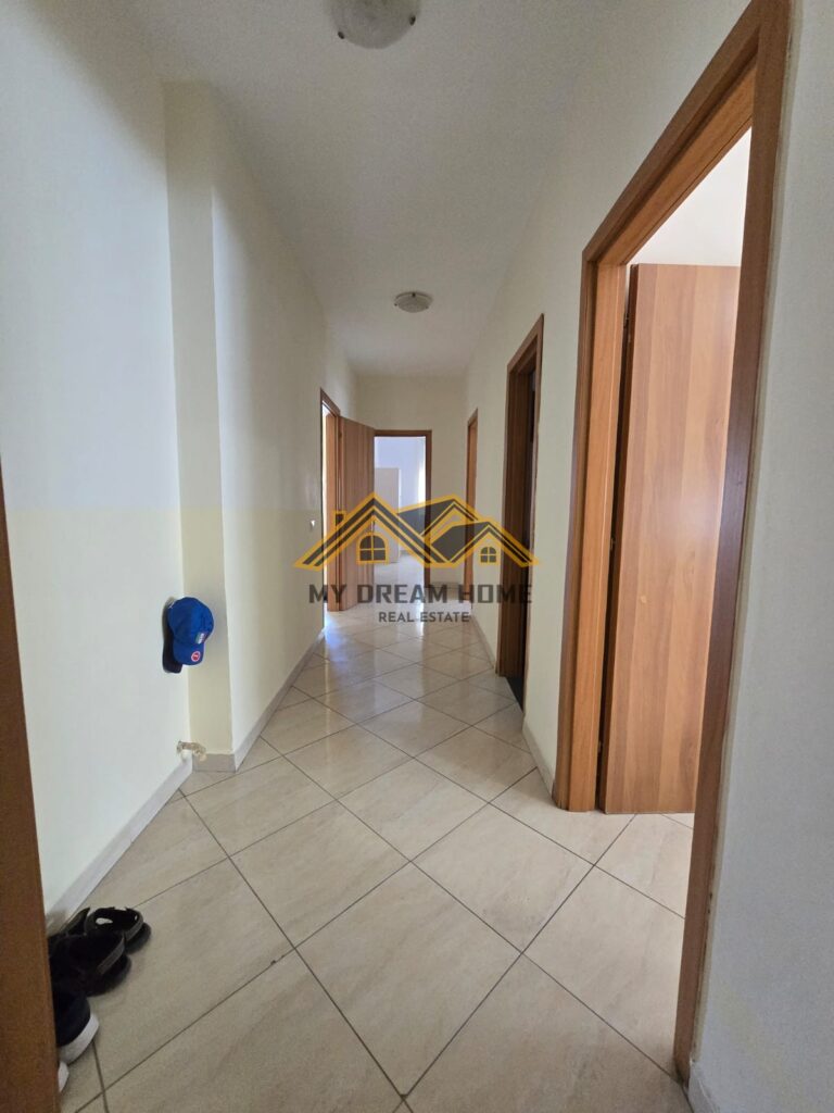 4d26184a-bb5c-4372-8683-43b45ac40ca2