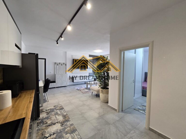 JEPET ME QIRA SUPER APARTAMENT 2+1 PLAZH DURRES!