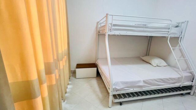 6edef598-7d40-4250-8735-42ef2e148525