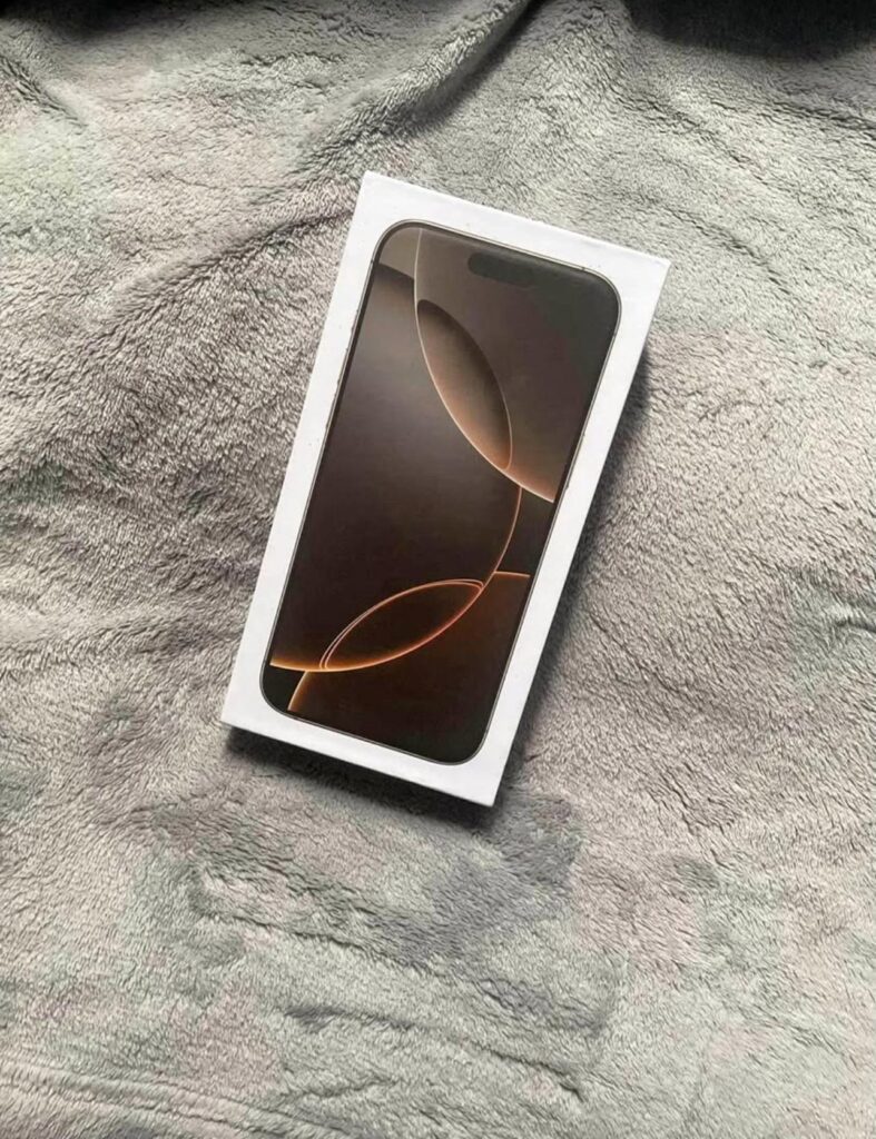 brandne-apple-iphone-16-pro-max-1tb-titanium