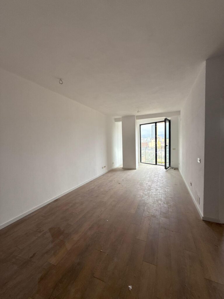 AMBIENT ZYRE ME QIRA TE MINE PEZA GOLDEN TOWER