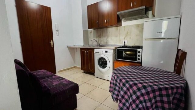 Garsonierë me qira te Rruga 5 Maji, Tiranë – foto 1