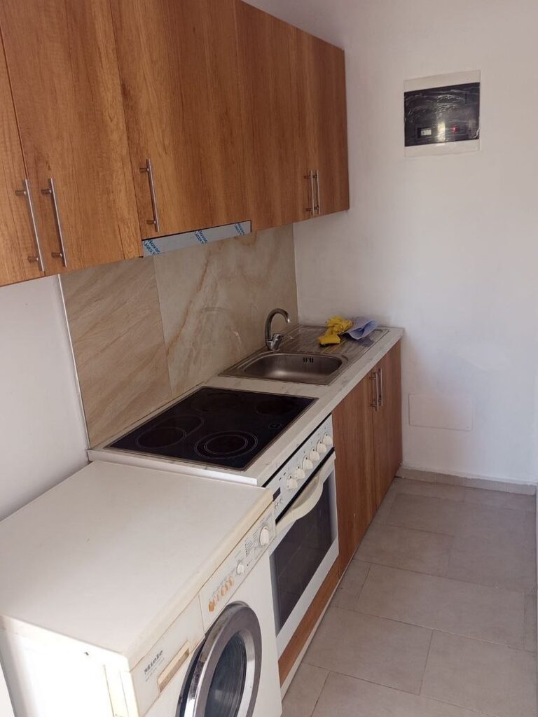 Garsonierë me qira te Ish-Tregu Elektrik, Tiranë – foto 2