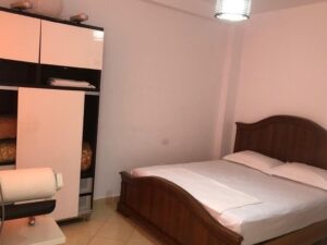Apartament 1+1 me qira në Yzberisht, Tiranë – foto 3