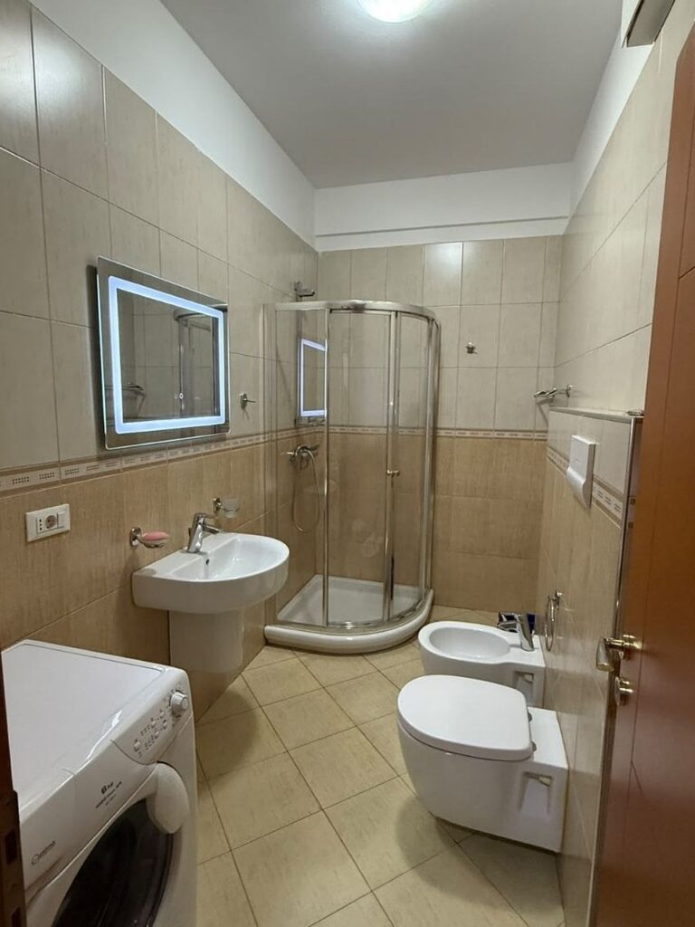 Apartament 1+1 me qira në Rrugën e Kavajës, Tiranë – foto 5