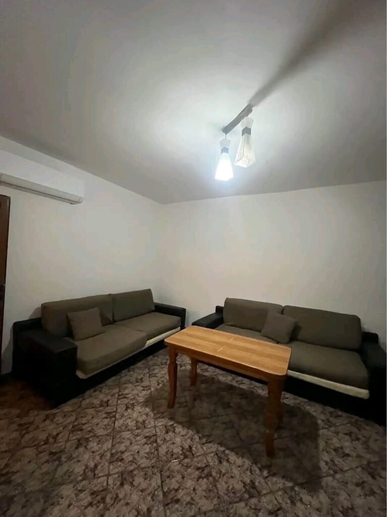 1000131025