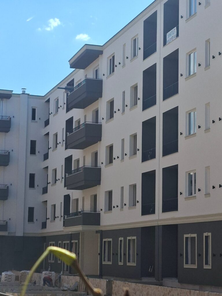 Apartament 2+1 në shitje në Kamëz – foto 10