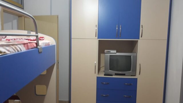 1b86668d-db20-412c-91b2-fcb2cc618edc