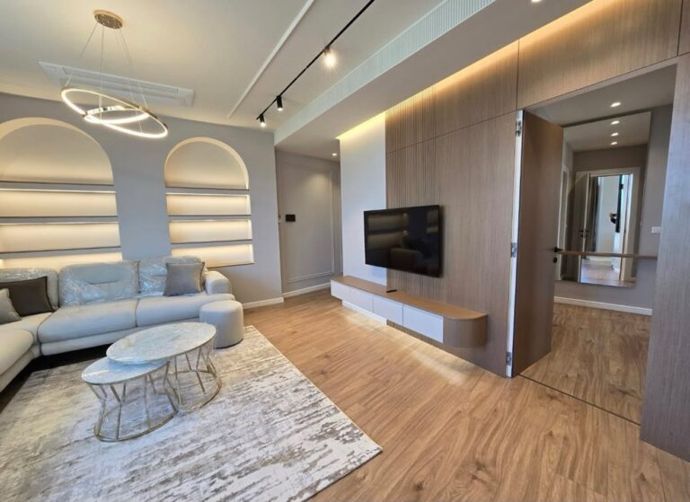Apartament me qira 2+1+2 te Lake View