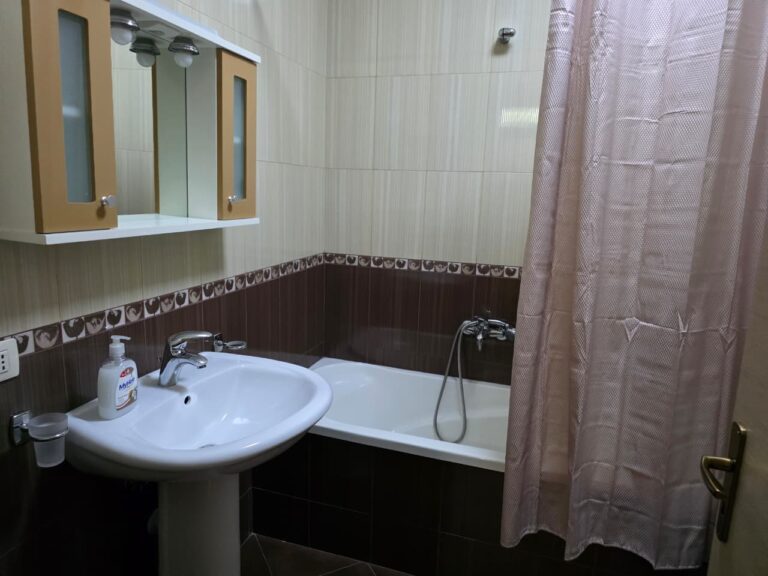 Apartament 2+1+2 me Qira , Rr Jordna Misja