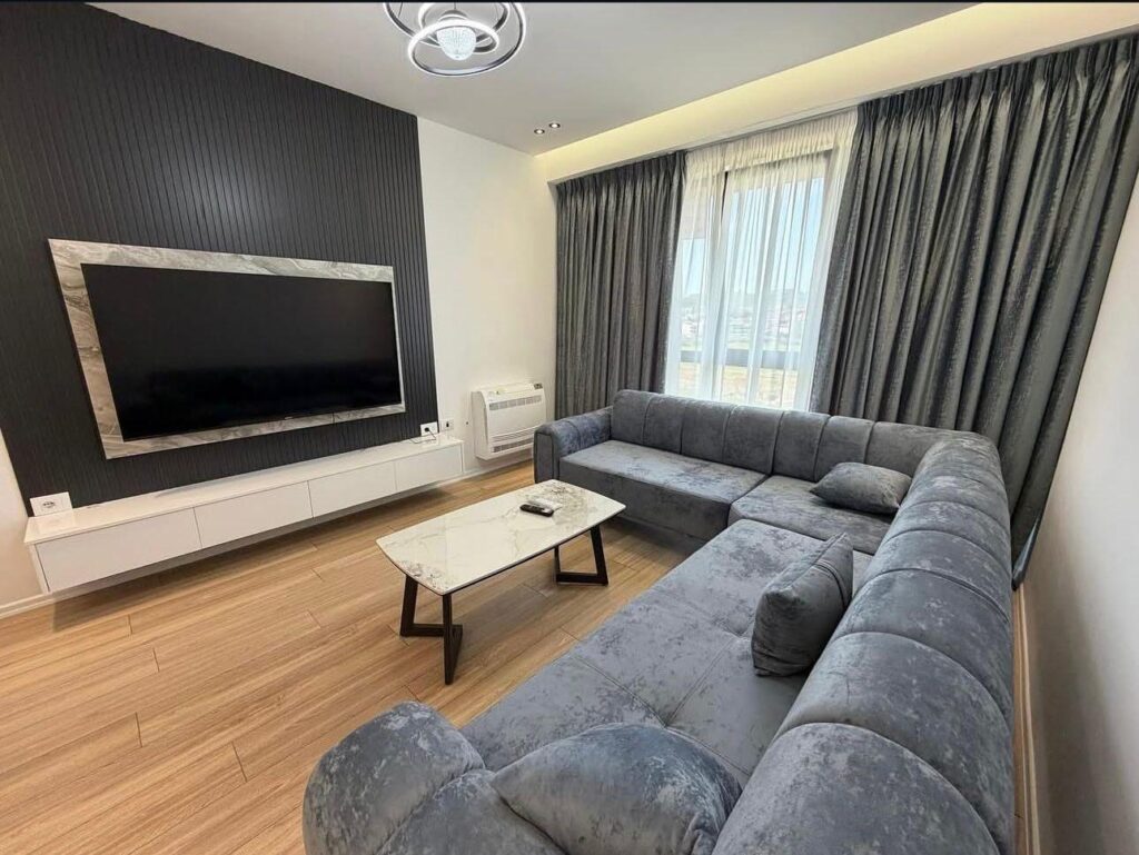 APARTAMENT 1+1+POST PARKIMI ME QERA NE ASTIR!