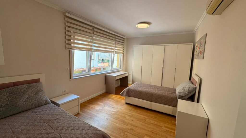 Apartament 3+1 me parkim në shitje pranë Kopshtit Zoologjik, Tiranë – foto 4