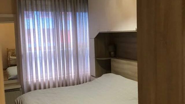 8bd490bb-e8dd-4f21-9d06-5e80c3542c54
