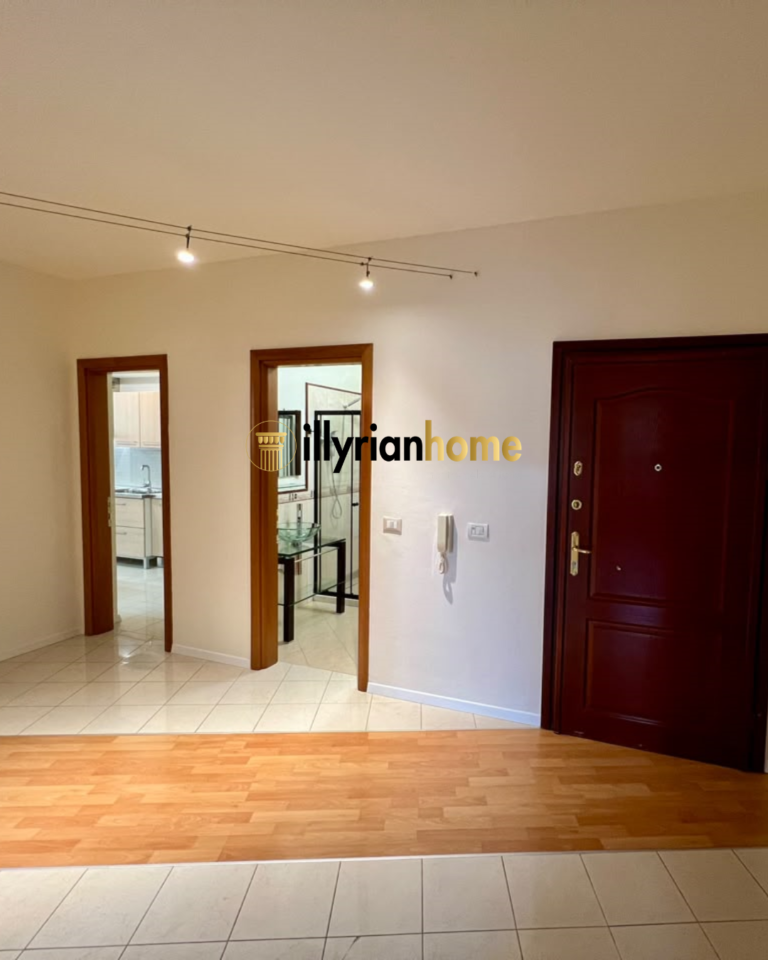 Qira | Apartament 2+1+2 me Ballkon | Pranë Liceut Artistik ,Tiranë