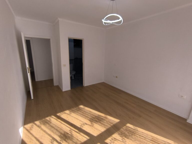 Shitet apartment 2+1+2