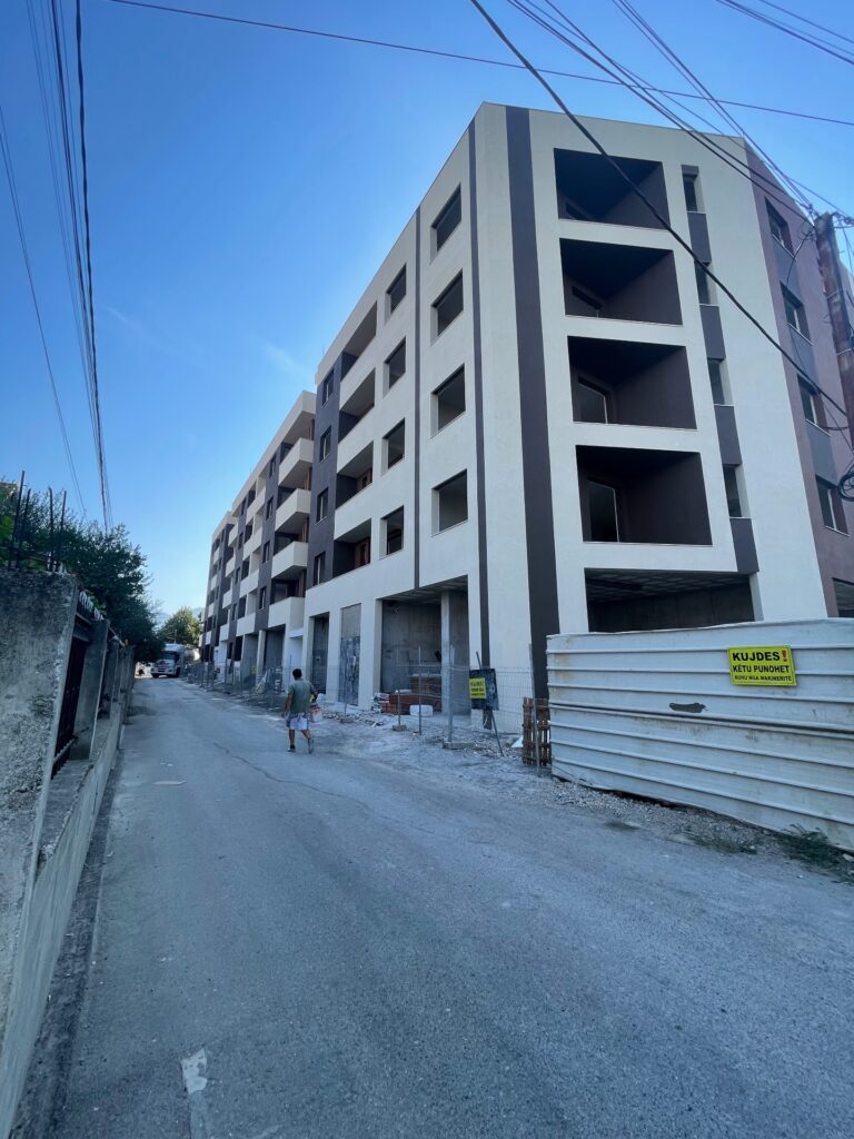 Apartament 2+1 per Shitje/Kamez