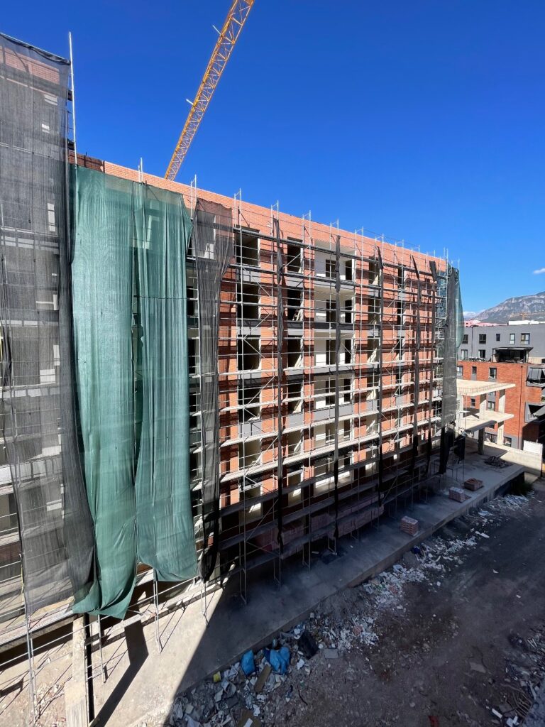 Shitet apartament 2+1/ Paskuqan