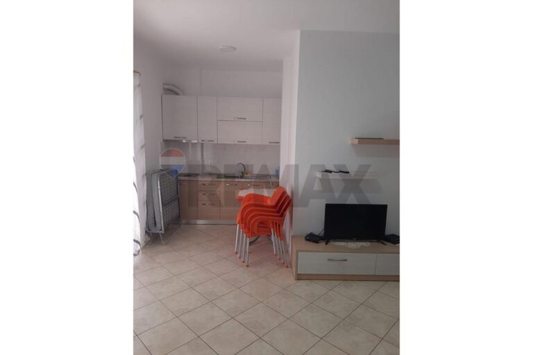 Apartamnet per Qera