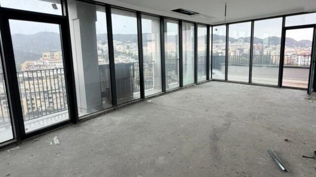 Apartament me verandë te Lake View Residence – foto 2