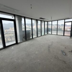 Apartament me verandë te Lake View Residence – foto 2