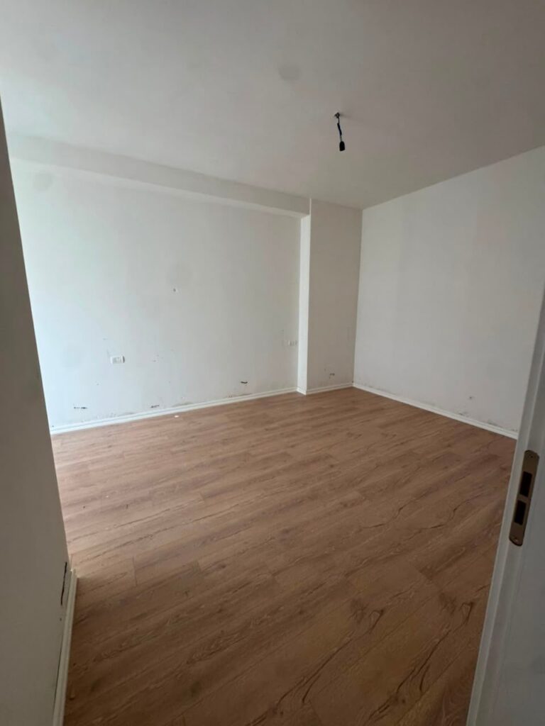 Apartament 2+1 në shitje në Yzberisht, Tiranë