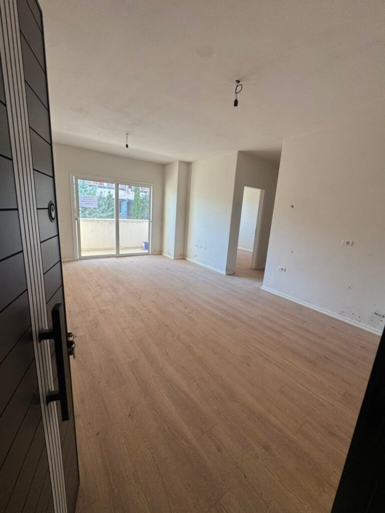 Apartament 2+1 në shitje në Yzberisht, Tiranë