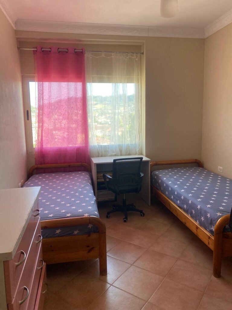SHITET APARTAMENT 2+1 NE MISTO MAME .PRANE BAR CIAO