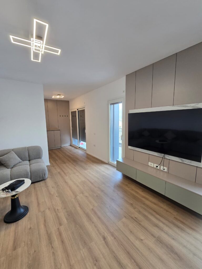 🏡 JEPET ME QIRA | 2+1 – SHKOLLA E KUQE