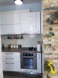 Apartament 2+1 me qira në Komunën e Parisit, Tiranë – foto 2