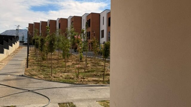 Duplex luksoz në shitje në Lundër pranë TEG, Tiranë