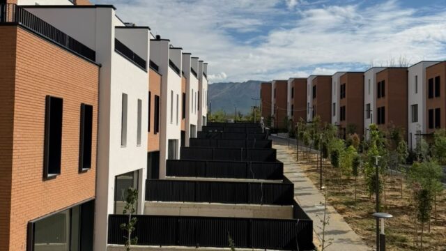 Duplex luksoz në shitje në Lundër pranë TEG, Tiranë