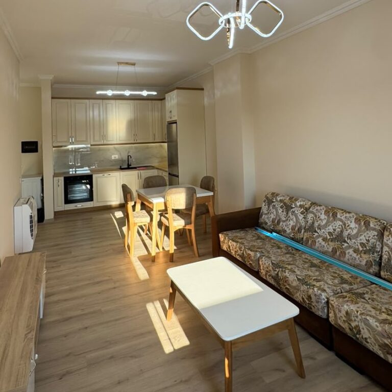 🏡 JEPET ME QIRA APARTAMENT 1+1 – 5 MAJI 📍