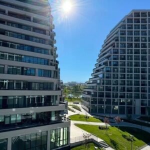 🏢 JEPET ME QIRA AMBIENT BIZNESI – LAKE VIEW