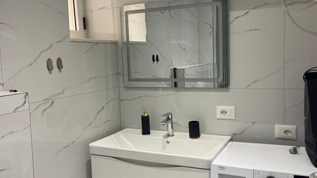 Apartament 2+1 në shitje te 21 Dhjetori, Tiranë – foto 9