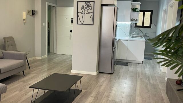 Apartament 2+1 në shitje te 21 Dhjetori, Tiranë – foto 1