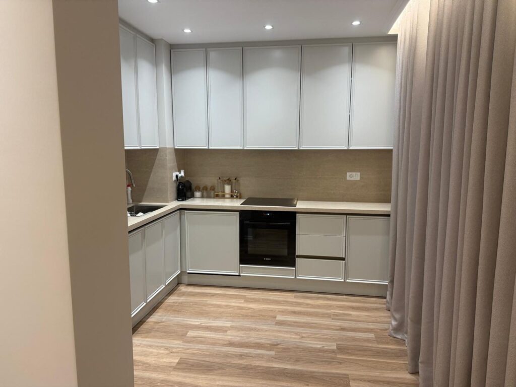 Apartament 2+1+2 me qira në Don Bosko, Tiranë
