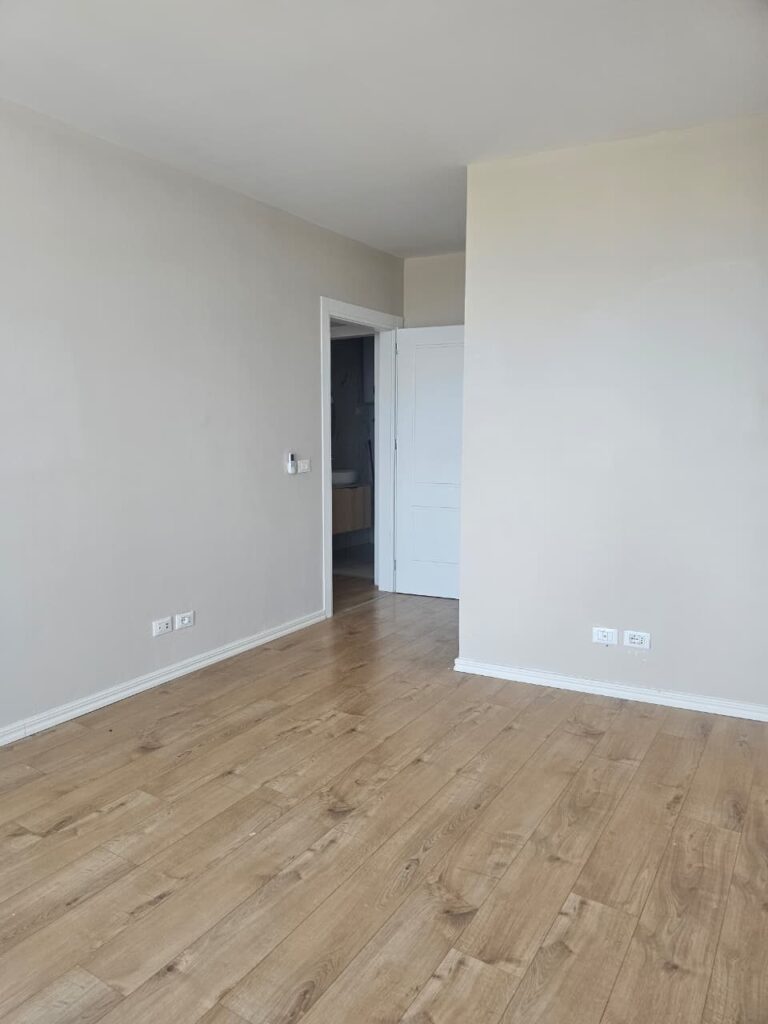Ambient zyre me qira te Lake View Residence, Tiranë – foto 5