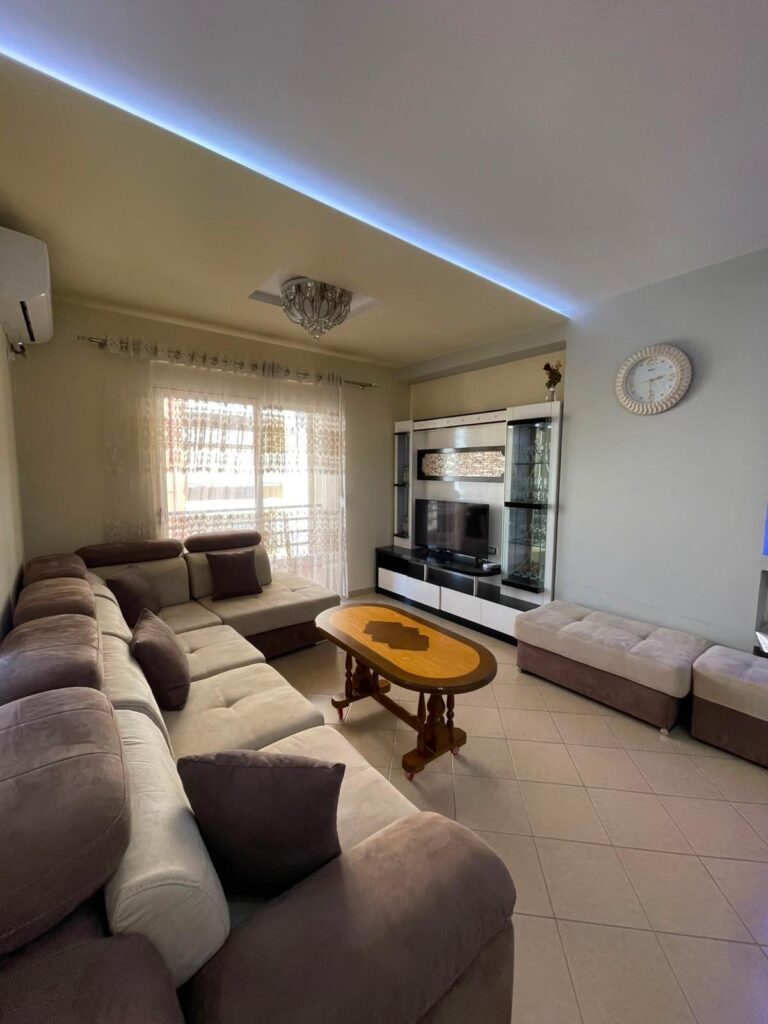 apartament-me-qira-21-astir-vila-l