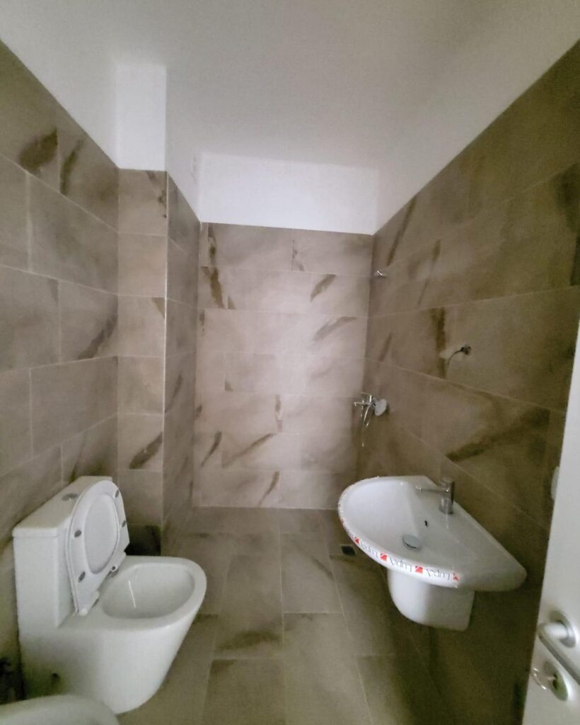apartament-ne-shitje-11-sauku-vjeter-blerje-me-kredi-3
