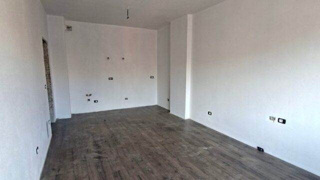 Apartament 2+1 në shitje në Kamëz – foto 1