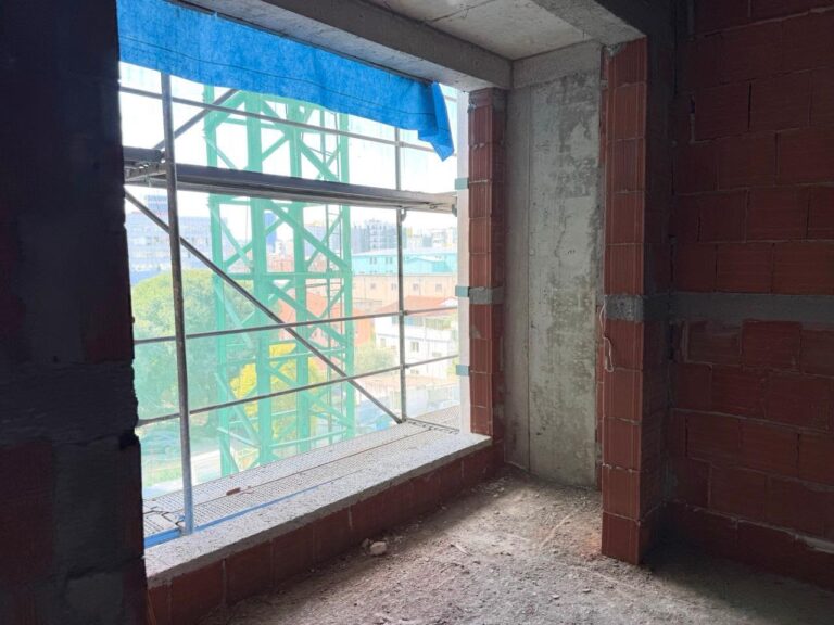 APARTAMENT NE SHITJE 1+1 BULEVARDI RI