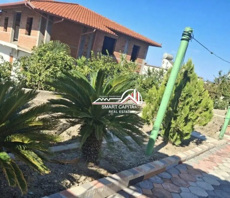 SHITET SHTËPI PRIVATE 3+1+2 NË AFËRSI TË ISH-FABRIKËS SË TULLAVE,VLORË!