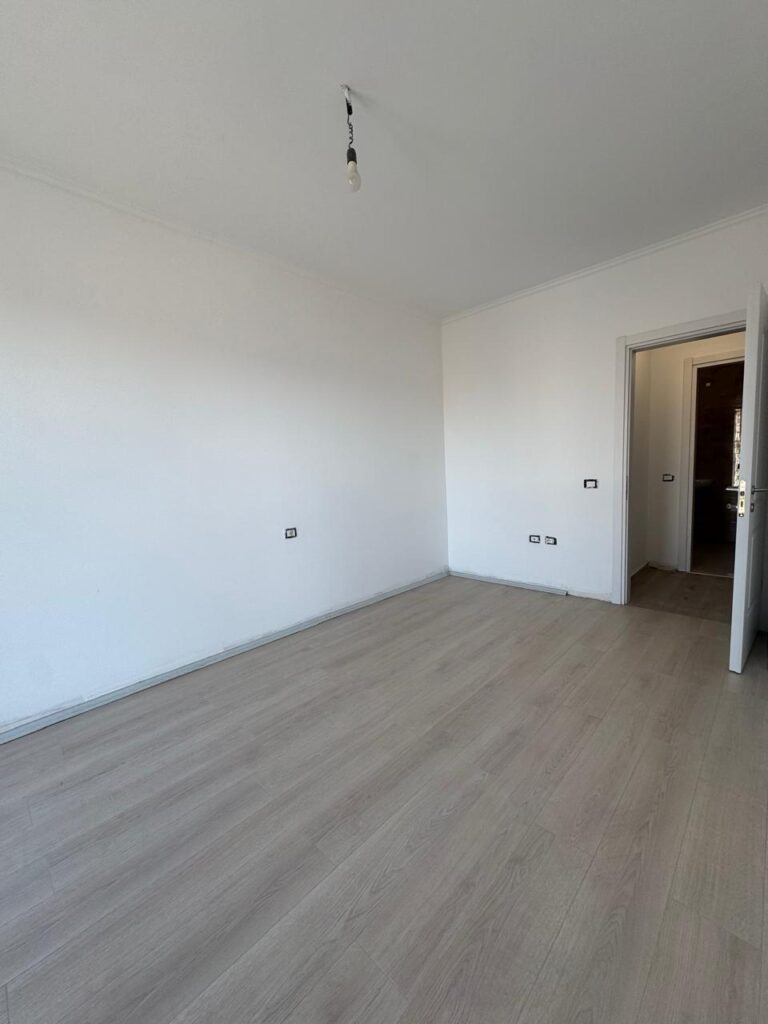 shitet-apartament-21-astir-10
