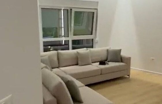 Apartament 2+1 me qira në Ali Demi, Tiranë – foto 1