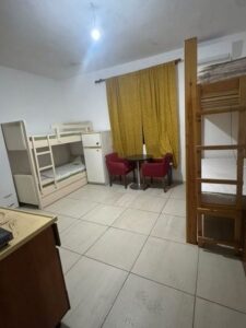 Garsonierë me qera te Fakulteti Ekonomik — 40,000 lekë/muaj